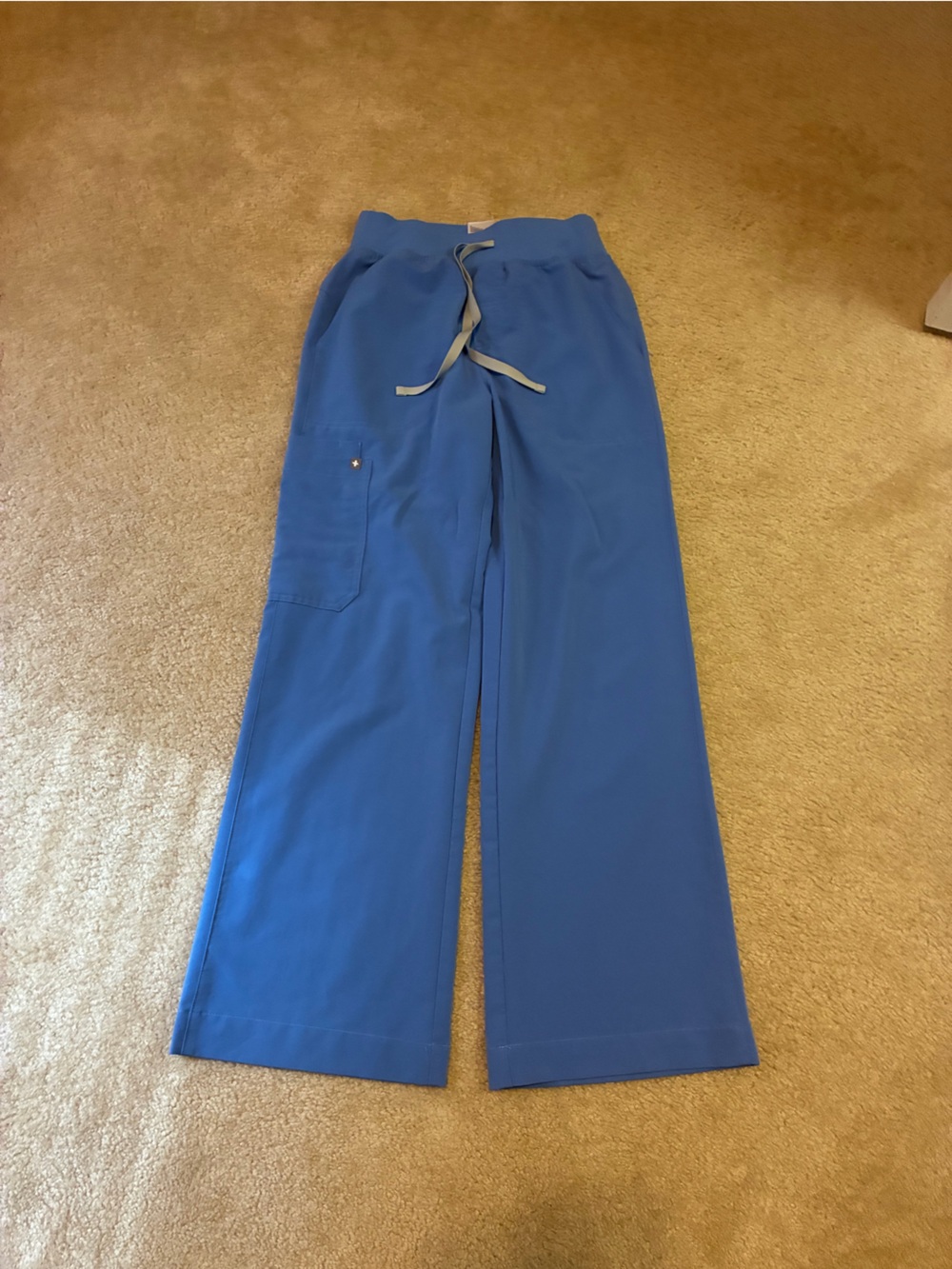 Women’s FIGS Blue Drawstring wide leg scrubs Pants!